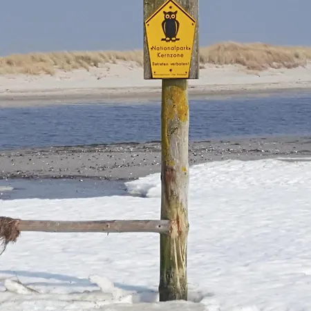 1 Bedroom Gorgeous In